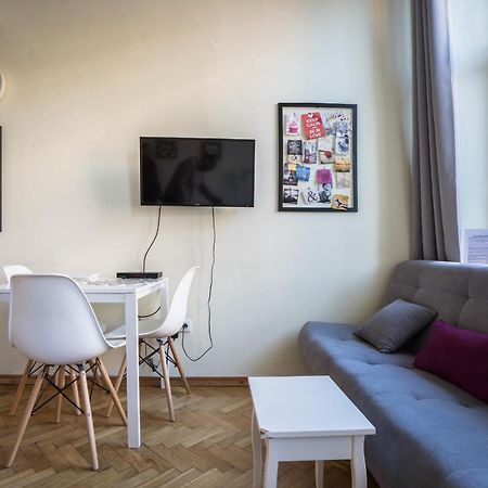 Elegant Apartment Copernicus Warsaw Exterior photo