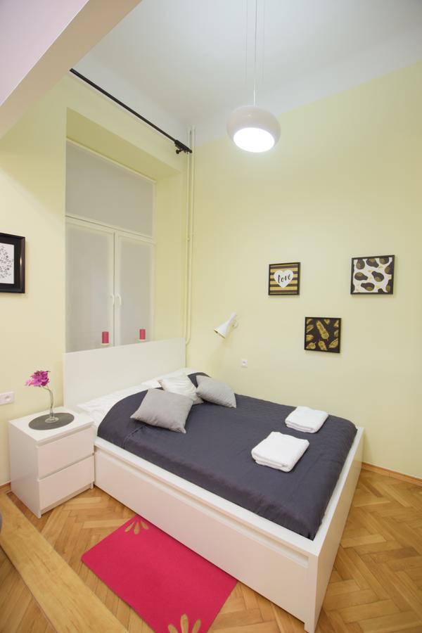 Elegant Apartment Copernicus Warsaw Exterior photo