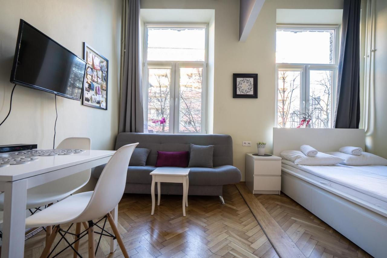 Elegant Apartment Copernicus Warsaw Exterior photo
