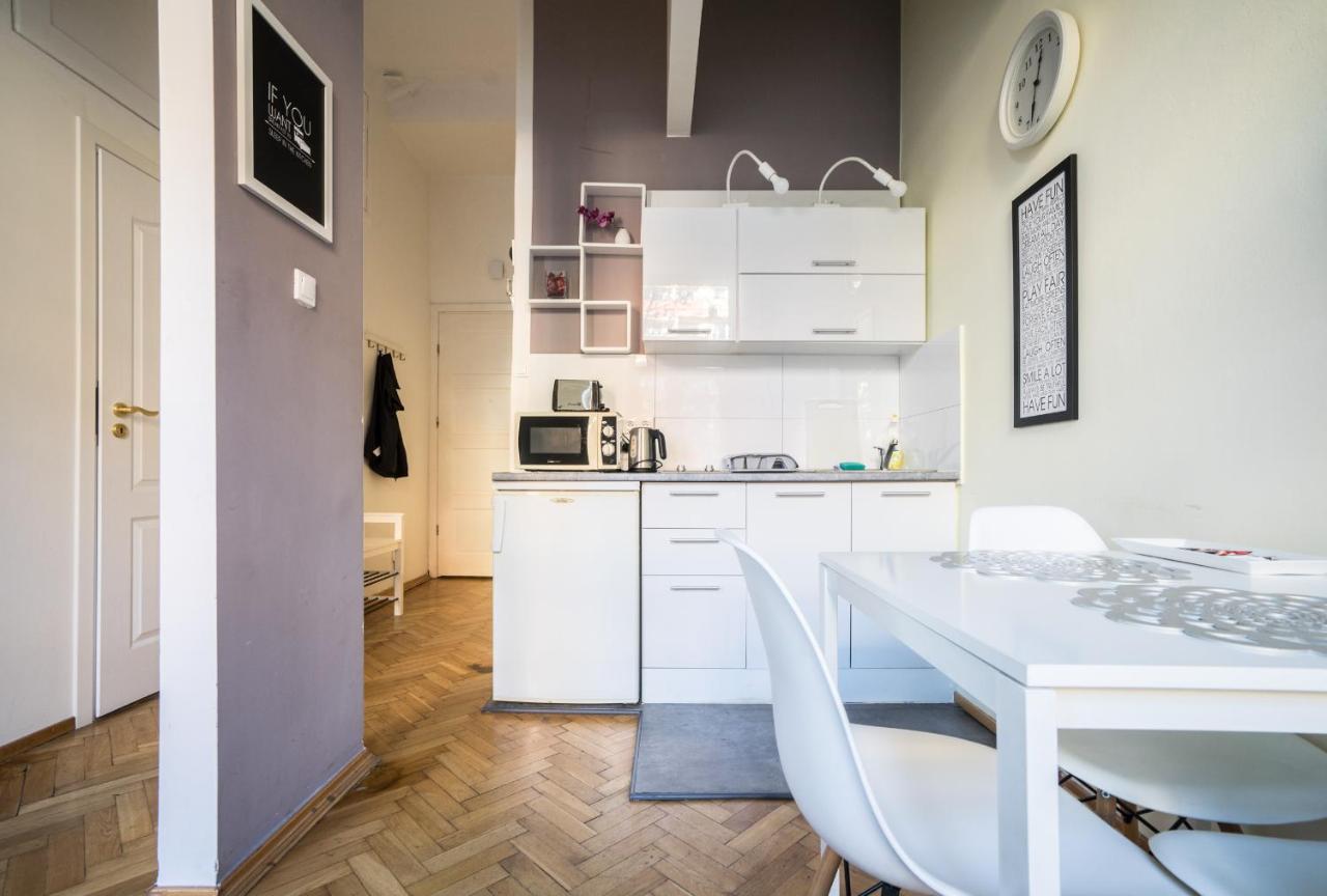 Elegant Apartment Copernicus Warsaw Exterior photo