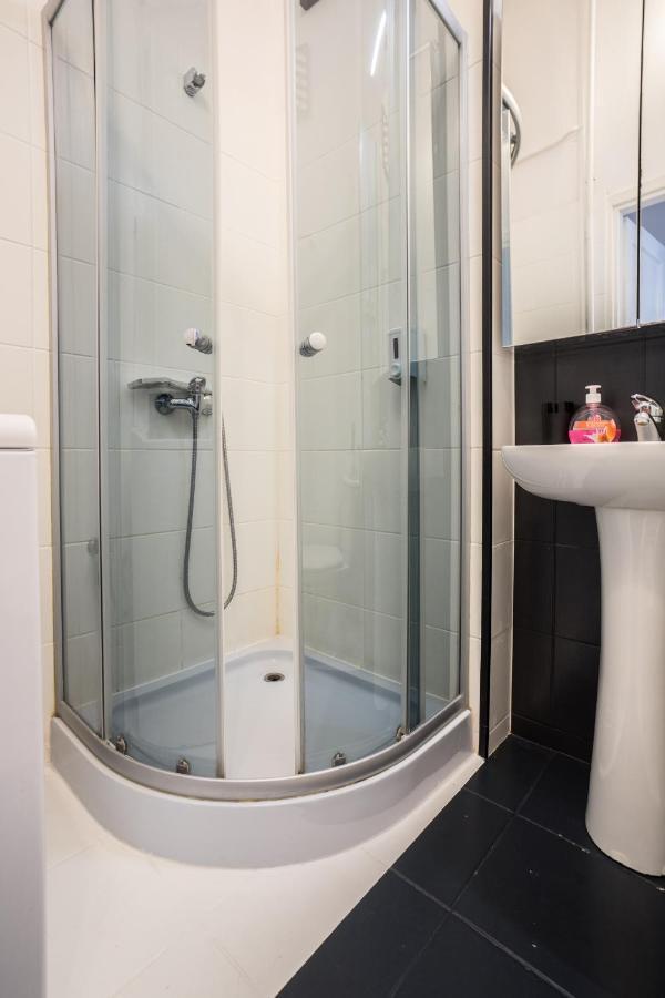 Elegant Apartment Copernicus Warsaw Exterior photo