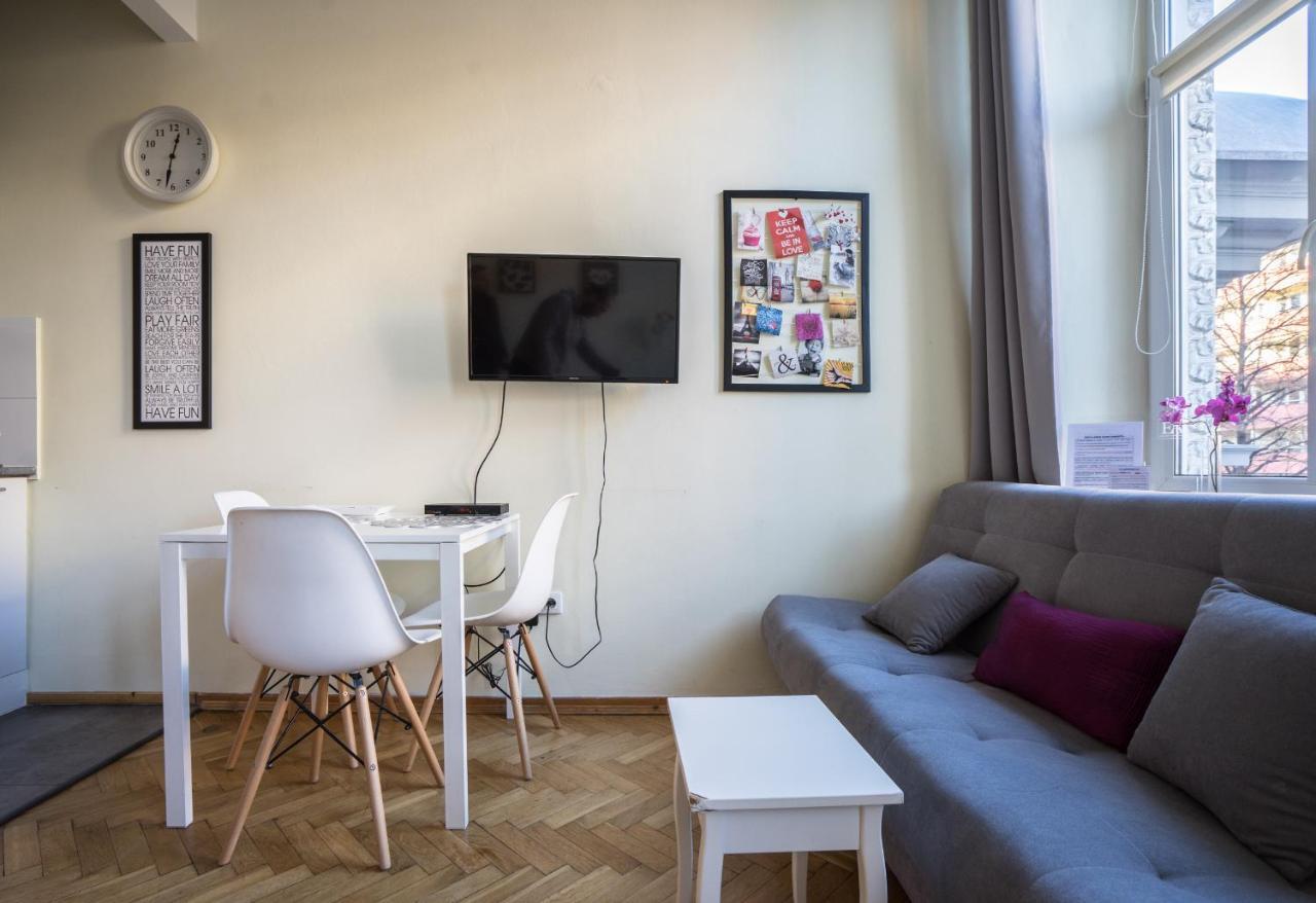 Elegant Apartment Copernicus Warsaw Exterior photo